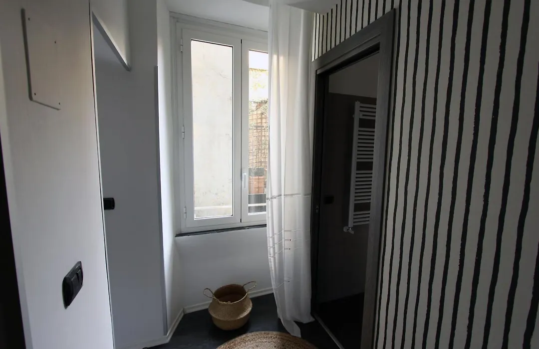 Avignonesi Flat-1